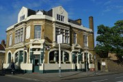 Selkirk Pub in Tooting